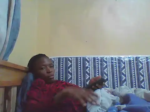 Smillie prety online show from 9, 3, 2026