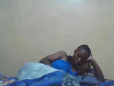 Smillie prety online show from 5, 2, 2026