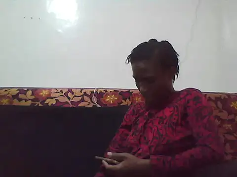 Snapshot of Smillie_prety chatting on 21, 5, 2026 Smillie prety online show from 21, 5, 2026