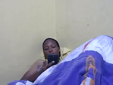 Smillie prety online show from 14, 10, 2025