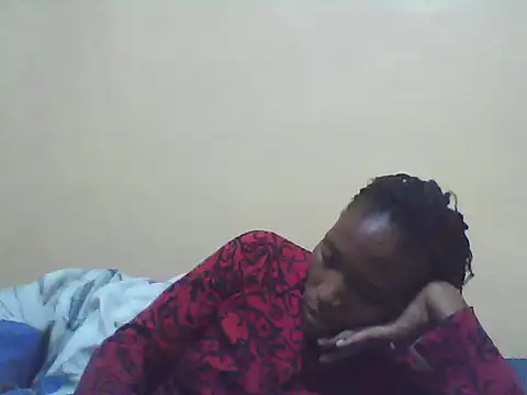 Smillie prety online show from 6, 3, 2026