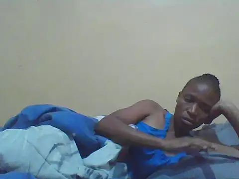 Smillie prety online show from 26, 11, 2025