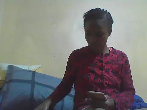Snapshot of Smillie_prety chatting on 18, 5, 2026 Smillie prety online show from 18, 5, 2026