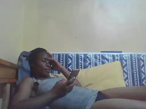 Snapshot of Smillie_prety chatting on 12, 5, 2026 Smillie prety online show from 12, 5, 2026
