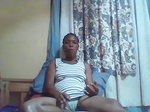 Snapshot of Smillie_prety chatting on 8, 7, 2026 Smillie prety online show from 8, 7, 2026