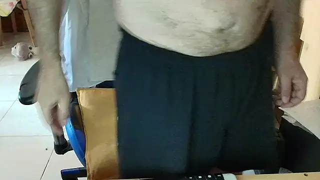 angelgarcia269 online show from 12, 2, 2026