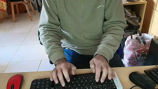 Snapshot of angelgarcia269 chatting on 24, 6, 2026 angelgarcia269 online show from 24, 6, 2026