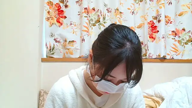 liliyRiSAcha-n online show from 3, 4, 2026