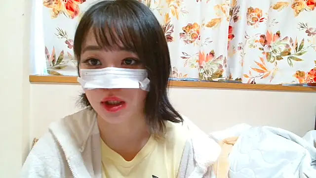 liliyRiSAcha-n online show from 11, 3, 2026