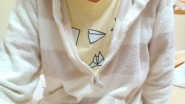 liliyRiSAcha-n online show from 11, 1, 2026