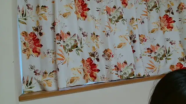 liliyRiSAcha-n online show from 6, 3, 2026