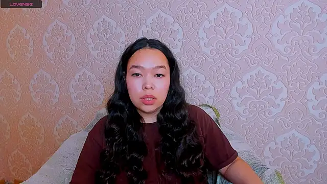 Kris top Lee online show from 9, 4, 2026