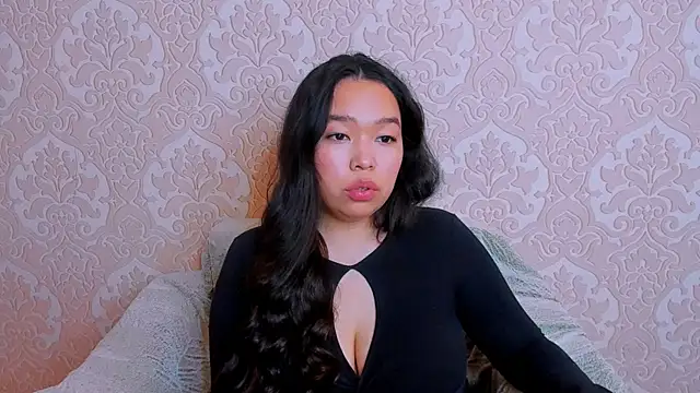 Kris top Lee online show from 10, 4, 2026