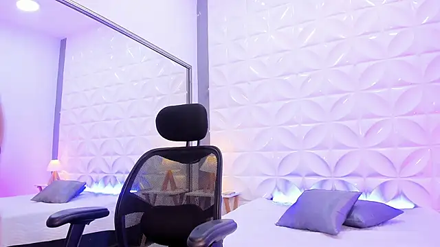 Fenty XX online show from 1, 2, 2026