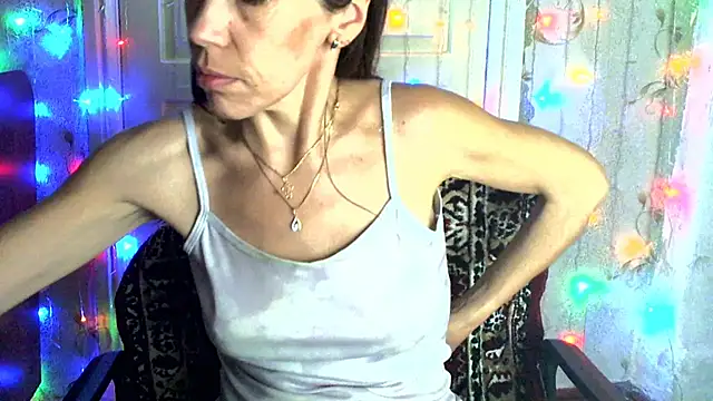 Snapshot of Ladywinter chatting on 2, 11, 2025 Ladywinter online show from 2, 11, 2025