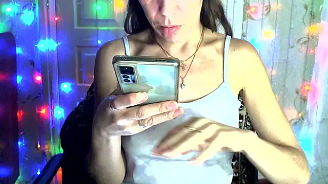 Snapshot of Ladywinter chatting on 6, 11, 2025 Ladywinter online show from 6, 11, 2025