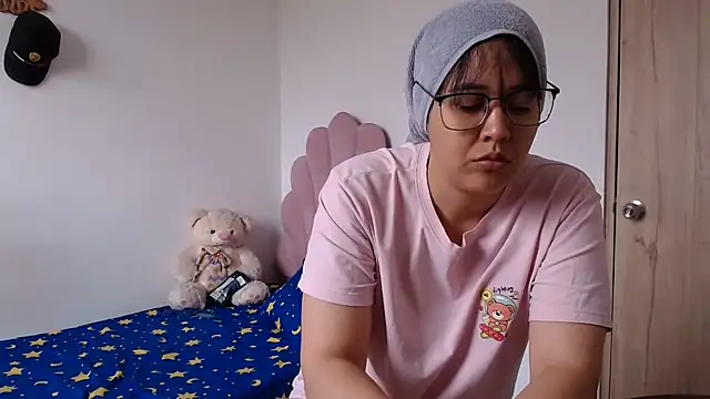 lady hot2xx online show from 26, 6, 2026