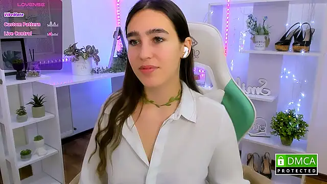  Eliizabeth  online show from 14, 1, 2026