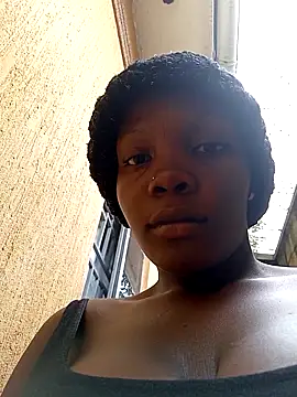 Snapshot of sweet_zara01 chatting on 23, 4, 2026 sweet zara01 online show from 23, 4, 2026