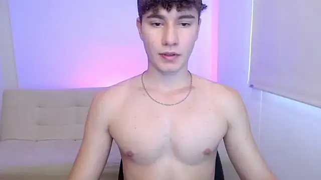 Snapshot of adrian_morelly chatting on 30, 5, 2026 adrian morelly online show from 30, 5, 2026