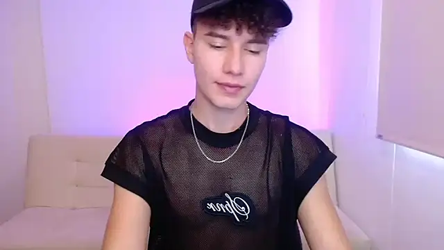 adrian morelly online show from 13, 3, 2026