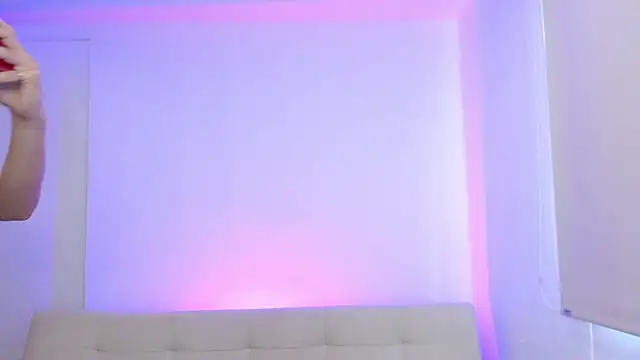 adrian morelly online show from 24, 4, 2026