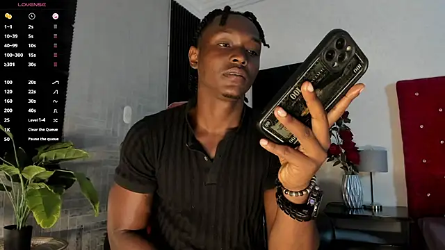 DannSmmith online show from 4, 3, 2026