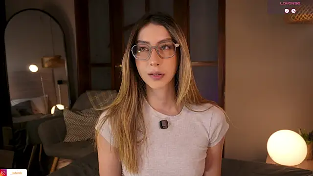 lua ferch   online show from 12, 1, 2026