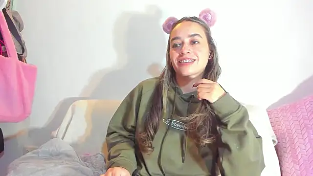 Natalia Suarez online show from 11, 10, 2025