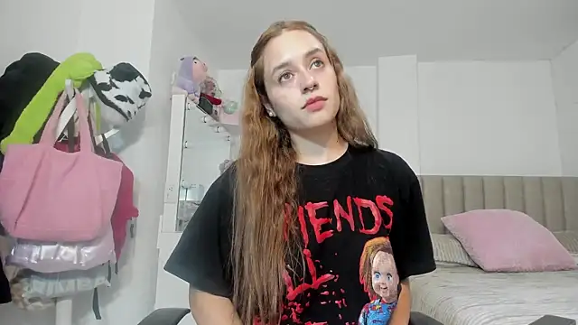 Natalia Suarez online show from 5, 4, 2026