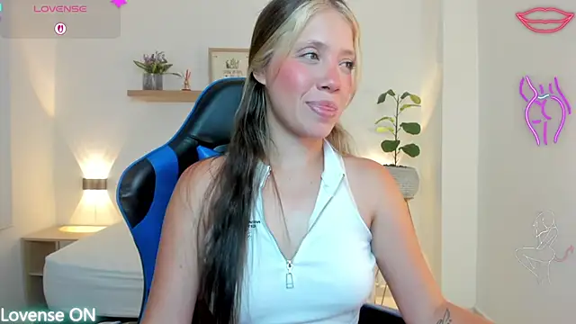 Snapshot of nataly_rodri chatting on 9, 5, 2026 nataly rodri online show from 9, 5, 2026