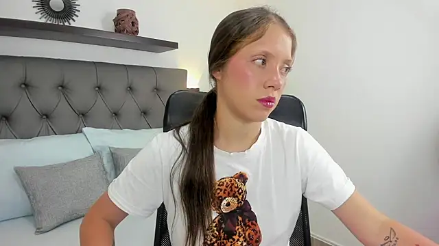 nataly rodri online show from 20, 10, 2025