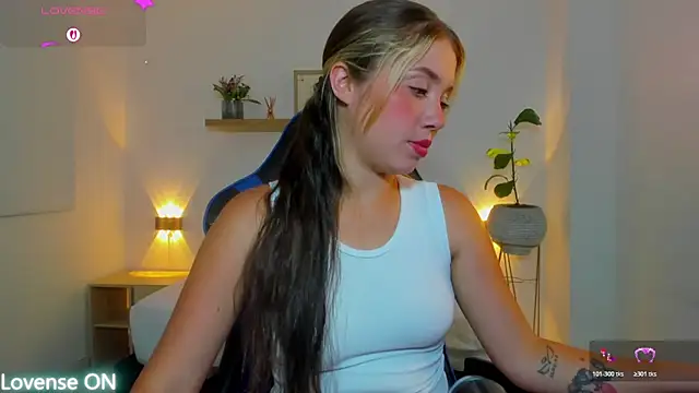 Snapshot of nataly_rodri chatting on 5, 8, 2026 nataly rodri online show from 5, 8, 2026