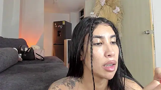 GarciaMilu online show from 3, 5, 2026