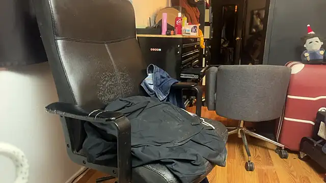 leanjamesdean online show from 15, 12, 2025