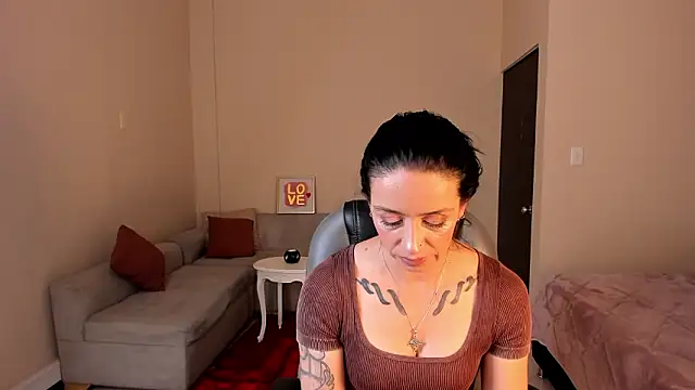 Kristen Garner online show from 13, 3, 2026