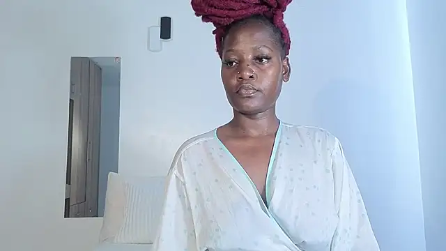 Elegant Ebony online show from 19, 10, 2025