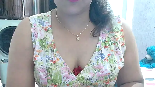 Snapshot of Maria_55 chatting on 30, 5, 2026 Maria 55 online show from 30, 5, 2026