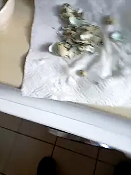 Snapshot of loveeatingcunts chatting on 24, 10, 2025 loveeatingcunts online show from 24, 10, 2025