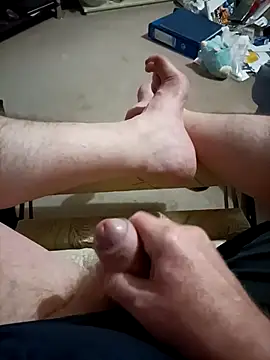 Snapshot of loveeatingcunts chatting on 7, 11, 2025 loveeatingcunts online show from 7, 11, 2025