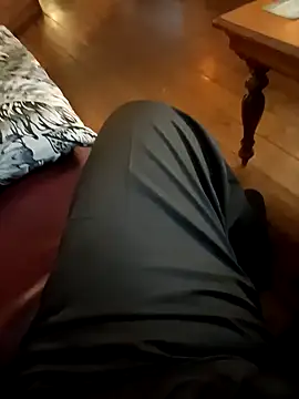 Snapshot of loveeatingcunts chatting on 18, 10, 2025 loveeatingcunts online show from 18, 10, 2025