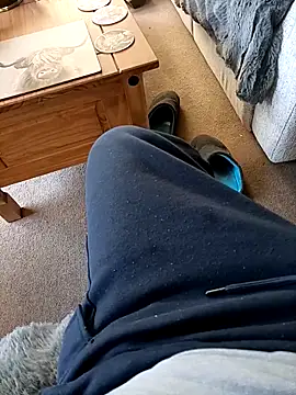 loveeatingcunts online show from 12, 4, 2026