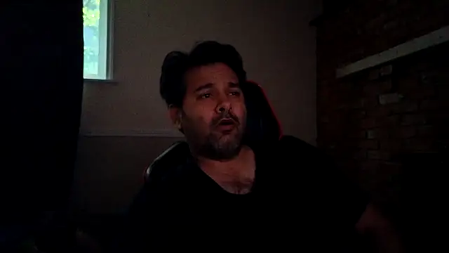 Snapshot of Sakhtlaundaz chatting on 19, 7, 2026 Sakhtlaundaz online show from 19, 7, 2026