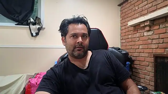 Snapshot of Sakhtlaundaz chatting on 21, 7, 2026 Sakhtlaundaz online show from 21, 7, 2026
