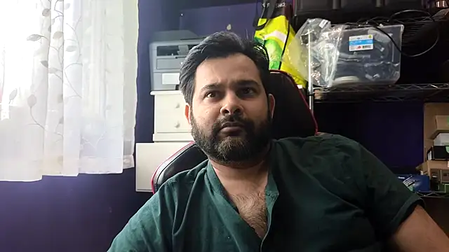 Snapshot of Sakhtlaundaz chatting on 15, 6, 2026 Sakhtlaundaz online show from 15, 6, 2026
