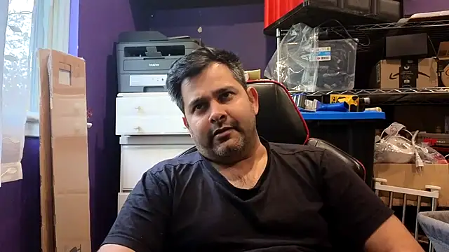 Snapshot of Sakhtlaundaz chatting on 14, 5, 2026 Sakhtlaundaz online show from 14, 5, 2026