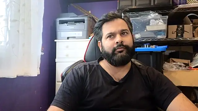 Sakhtlaundaz online show from 18, 12, 2025