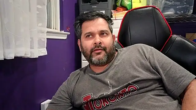 Snapshot of Sakhtlaundaz chatting on 2, 6, 2026 Sakhtlaundaz online show from 2, 6, 2026