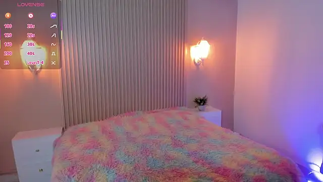 EmilyEvans7 online show from 5, 11, 2025