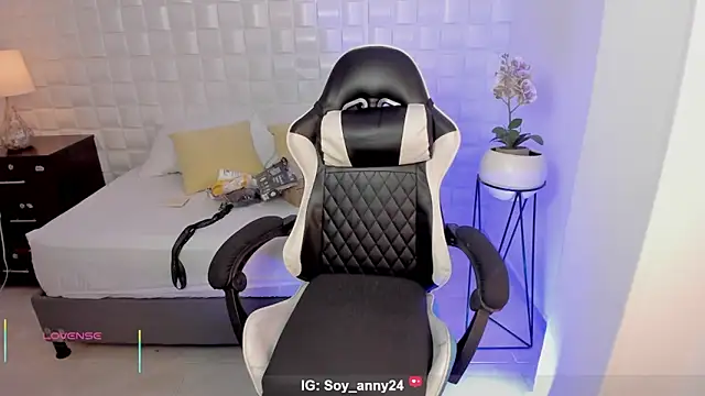 anny rouse24 online show from 11, 2, 2026